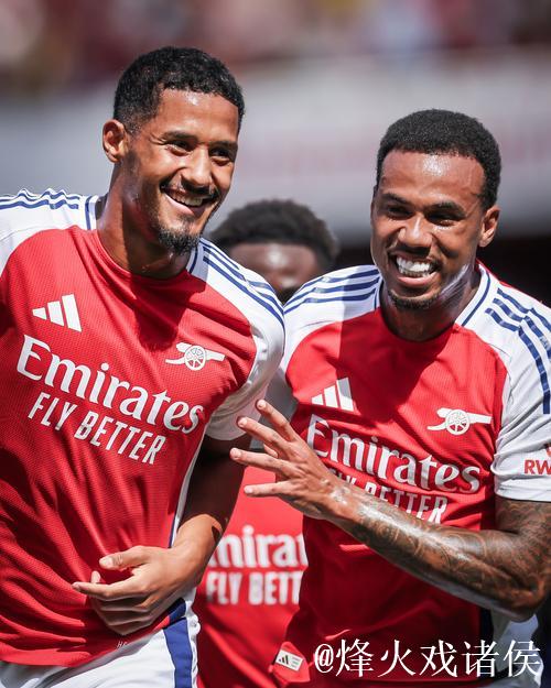 中卫身价榜TOP10：萨利巴9000万欧居首，库巴西与巴斯托尼并列第2