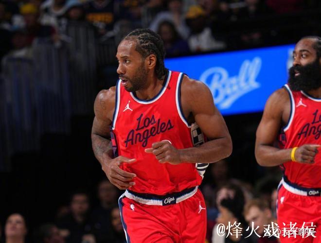 伦纳德底角三分救命,快船顽强追分 伦纳德底角三分救命,快船顽强追分